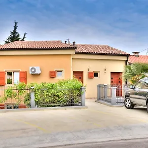 Apartments Casia Baška